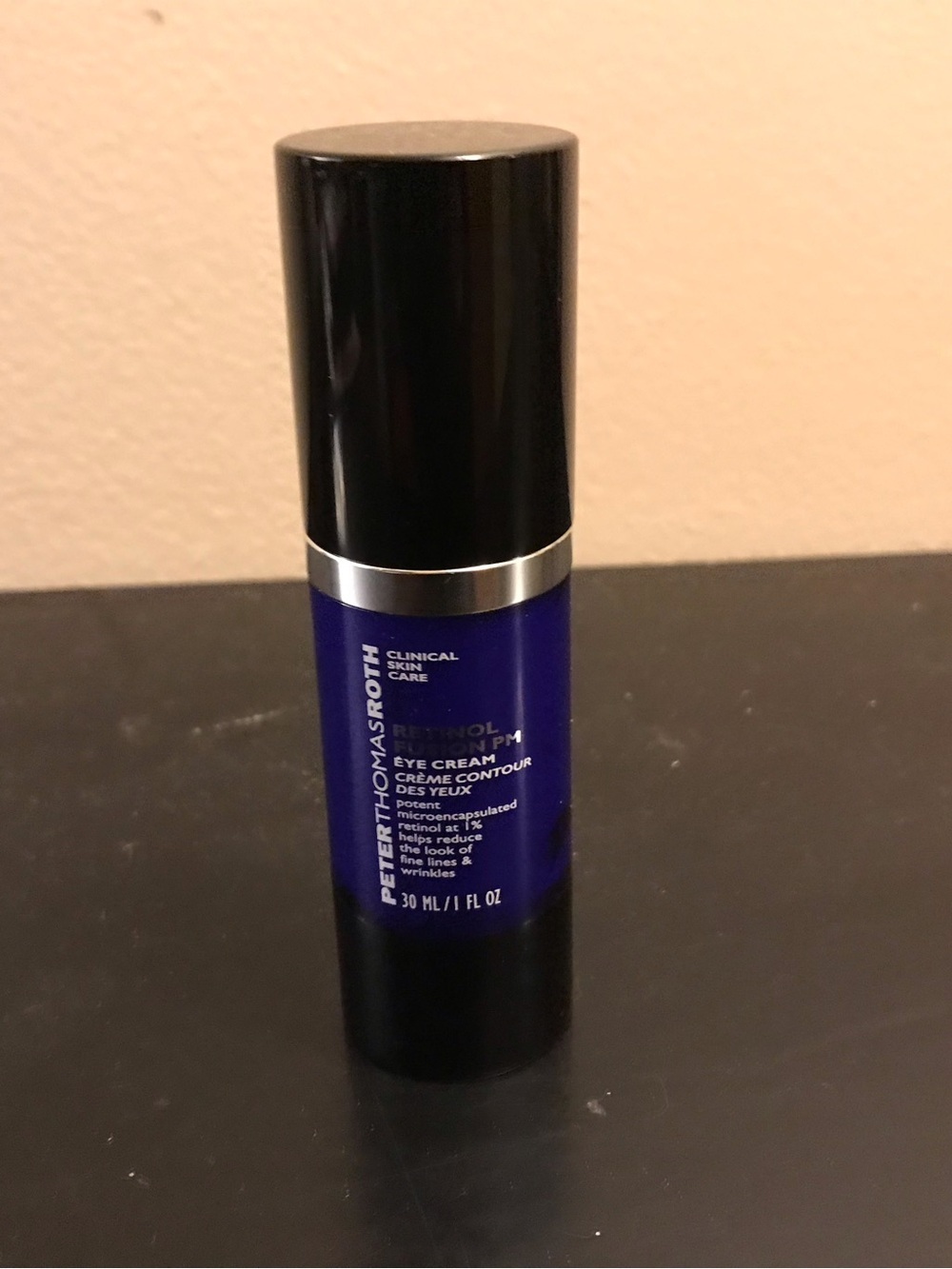 Peter Thomas Roth Retinol Eye Cream - Blue. 1 OZ